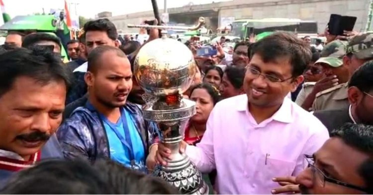 ହକି ବିଶ୍ବକପ ଟ୍ରଫି ସୁନ୍ଦରଗଡ଼ ସହର ପରିକ୍ରମା କରୁଛି।