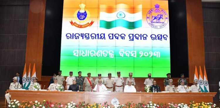 କର୍ମକ୍ଷେତ୍ରରେ ଉଲ୍ଲେଖନୟ ସଫଳତା ପାଇଁ ରାଜ୍ୟର ୩୪ ଜଣ ପୋଲିସଙ୍କୁ ସମ୍ମାନିତ