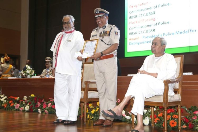 କର୍ମକ୍ଷେତ୍ରରେ ଉଲ୍ଲେଖନୟ ସଫଳତା ପାଇଁ ରାଜ୍ୟର ୩୪ ଜଣ ପୋଲିସଙ୍କୁ ସମ୍ମାନିତ