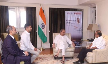 CM Naveen Pattnaik meets Reliance Industries CMD Mukesh Ambani in Mumbai