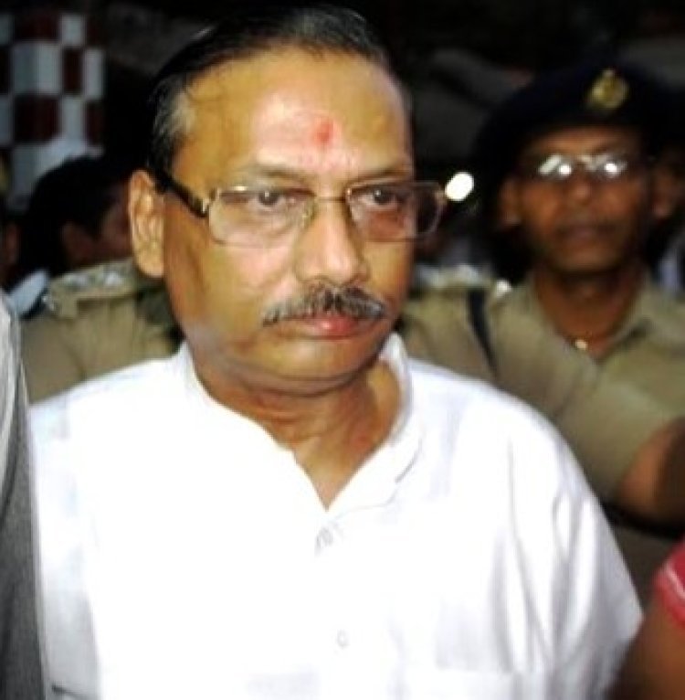 ଅର୍ଥତତ୍ତ୍ବ ଚିଟଫଣ୍ଡ ଠକେଇ ମାମଲା ନେଇ ପୁଣି ହାଇକୋର୍ଟଙ୍କ ଦ୍ୱାରସ୍ଥ ହେଲେ ପୂର୍ବତନ ବିଧାୟକ ପ୍ରଭାତ ତ୍ରିପାଠୀ