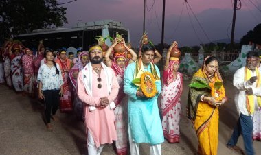 ସାଇବାବାଙ୍କ ପ୍ରଥମ ବାର୍ଷିକୋତ୍ସବ ଉପଲକ୍ଷେ କଳସଯାତ୍ରା 