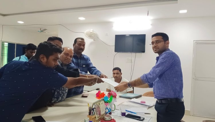 ଭୁବନ ଥାନା ଅଧିକାରୀଙ୍କ ବିରୋଧରେ ଆକ୍ସନ ନନେଲେ ରିଆକ୍ସନ ଦେଖାଇବ ଜିଲ୍ଲା ସାମ୍ବାଦିକ ସଂଘ