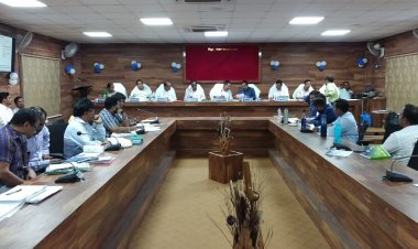 ଜିଲ୍ଲା ଖଣିଜ ପାଣ୍ଠି ବିନିଯୋଗ ନେଇ ସମୀକ୍ଷା ବୈଠକ