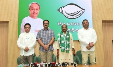 ବିଜେଡିରେ ଯୋଗଦେଲେ ଝାରସୁଗୁଡ଼ା ଜିଲ୍ଲା ବିଜେପି ସଭାପତି ମଙ୍ଗଲ ସାହୁ