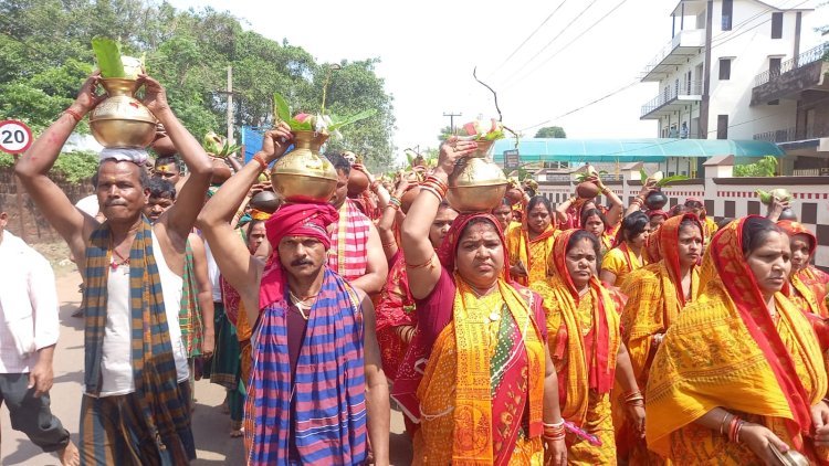 ମା ମଙ୍ଗଳାଙ୍କ ମନ୍ଦିର ପ୍ରତିଷ୍ଠା ଉତ୍ସବ ଉପଲକ୍ଷେ କଳସ ଯାତ୍ରା