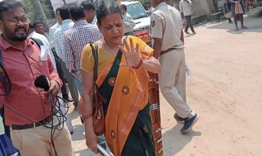 ଭିଜିଲାନ୍ସ ଜାଲରେ ଭଦ୍ରକର ପୂର୍ବତନ ଜିଲ୍ଲା ସମାଜମଙ୍ଗଳ ଅଧିକାରୀ