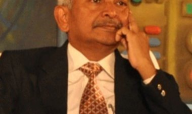 ଶିକ୍ଷକଙ୍କ ଆନ୍ଦୋଳନରେ ସାମିଲ ହେଲେ ବିଜୟ ପଟ୍ଟନାୟକ