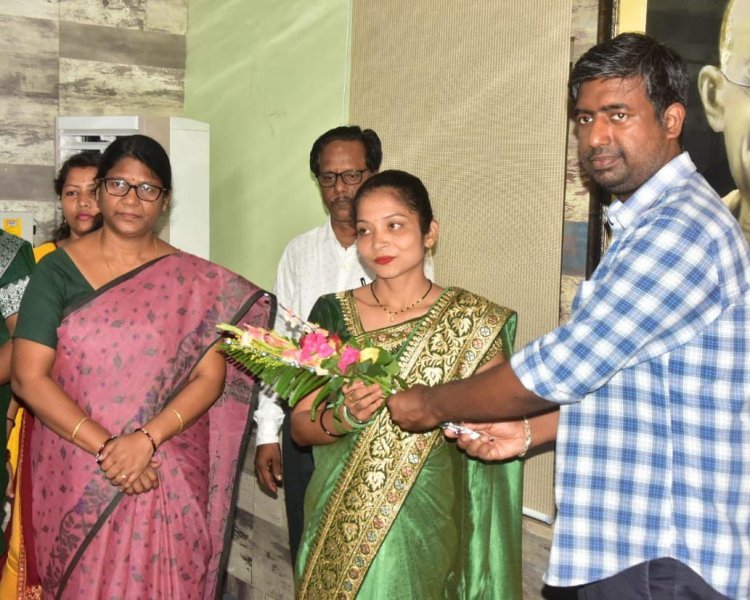 ସିଙ୍ଗାପୁରକୁ ବିମାନ ସେବା ଆରମ୍ଭରେ ଯାତ୍ରୀ ହେବେ ଏସ୍ଏଚଜି ସଦସ୍ୟା