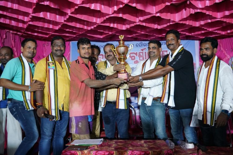 କବାଡି ପ୍ରତିଯୋଗିତା ରେ ଜିରାଳ ଟିମ୍ ଚାମ୍ପିଅନ