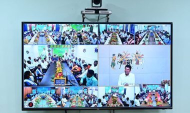 ଚତୁର୍ଥ ପର୍ଯ୍ୟାୟ ୫-ଟି ସ୍କୁଲ ରୂପାନ୍ତର ନକ୍‌ସା ପ୍ରସ୍ତୁତ : ଛାତ୍ରଛାତ୍ରୀ, ପ୍ରଧାନଶିକ୍ଷକ ଓ ସରପଞ୍ଚଙ୍କ ସହ ୫-ଟି ସଚିବଙ୍କ ଆଲୋଚନା