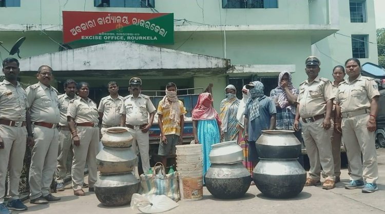 ଧରାପଡ଼ିଲା ବହୁ ପରିମାଣର ଦେଶୀ ମଦ ଓ ମହୁଲପୋଚ, ୭ ଅଭିଯୁକ୍ତ କୋର୍ଟଚାଲାଣ