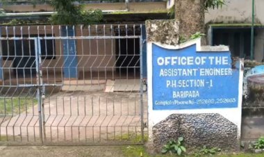 ମୟୂରଭଞ୍ଜ ଜିଲ୍ଲା ପାନୀୟ ଜଳ ଯୋଗାଣ ବିଭାଗ ସହକାରୀ ଯନ୍ତ୍ରୀଙ୍କ ଘରେ ଭିଜିଲାନ୍ସ ଚଢ଼ାଉ