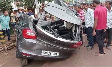 ବମିଖାଲ ଓଭରବ୍ରିଜରୁ ତଳକୁ ଖସିଲା କାର, ଡ୍ରାଇଭର ମୃତ