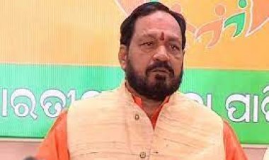 ଶ୍ରଦ୍ଧା କିଏ: ବସନ୍ତ ପଣ୍ଡା