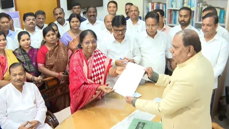 ବାଚସ୍ପତି ପଦ ପାଇଁ ନାମାଙ୍କନ ଭରିଲେ ପ୍ରମିଳା