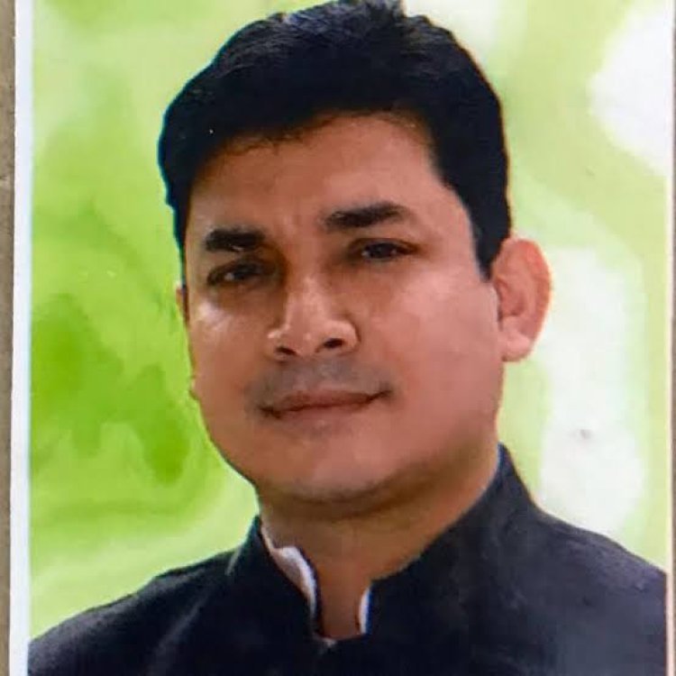 ପଦ୍ମ ଧରିଲେ ଅର୍କ କେଶରୀ