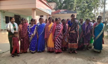 ମଦ ନିଶା ବିରୋଧ ରେ SHG ର ମହିଳା