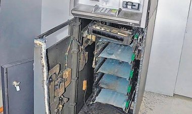 ଗ୍ୟାସ କଟରରେ ଏଟିଏମ କାଟି ନେଇଗଲେ ୨୦ ଲକ୍ଷରୁ ଅଧିକ ଟଙ୍କା