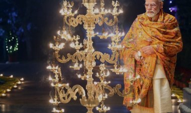 ସବୁଠି ଜଳୁଛି ରାମ ଜ୍ୟୋତି