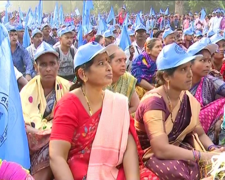 ଲୋୟର ପିଏମଜିରେ ମତ୍ସ୍ୟଜୀବୀଙ୍କ ଆନ୍ଦୋଳନ
