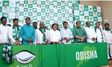 ବିଜେଡ଼ିରେ ଯୋଗ ଦେଲେ କନ୍ଧମାଳର ବିଜେପି ନେତା କମଳାକାନ୍ତ ପାଣ୍ଡେ