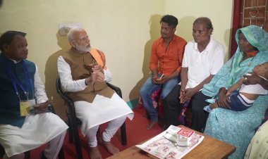 ଜନ୍ମଦିନରେ କ୍ଷୀରି ଖାଇଲେ ମୋଦି; ଗାଡ଼କଣରେ ପିଏମ୍ ଆବାସ ହିତାଧୀକାରୀଙ୍କ ସହ କଲେ ଆଲୋଚନା