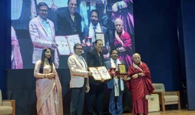 ସମ୍ମାନଜନକ ଡକ୍ଟରେଟ୍ ପାଇଲେ ଇଫକୋ ଜନ ସମ୍ପର୍କ ଅଧିକାରୀ ପ୍ରସନ୍ନ ବେଉରା